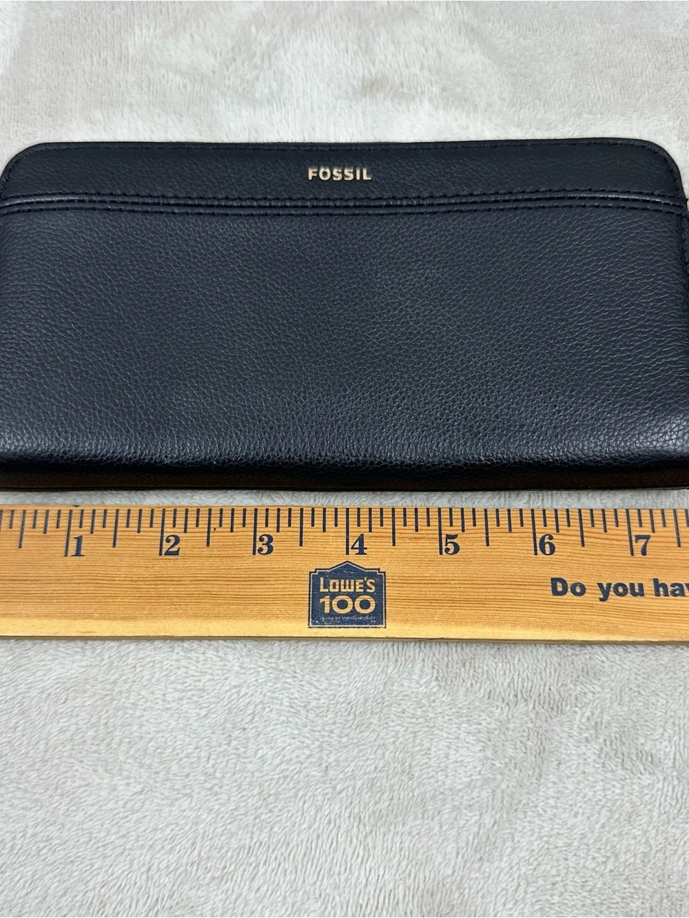 Fossil Black Cowhide Leather Zip Around Wallet Gold Hardware Pebbled Clutch